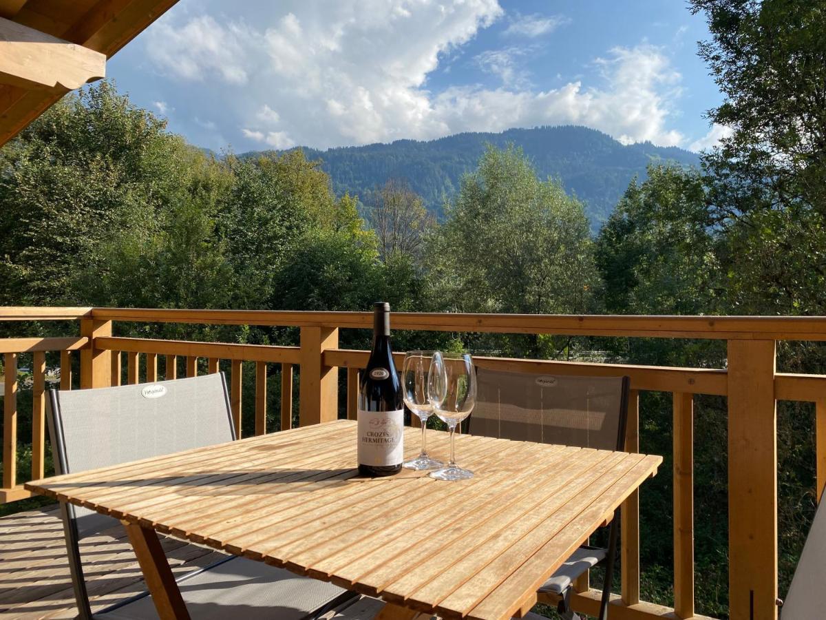 Modern 3 Bed Penthouse Apartment, Balcony & Garage, Close To Village & Ski Bus Samoens Exterior photo